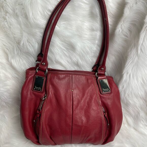 Tignanello leather Red shoulder bag with silver tone hardwares - Picture 1 of 15